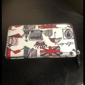 Lulu Guinness Bags - NWOT Lulu Guinness Wallet Lulu Guinness Bags - NWOT Lulu Guinness Wallet